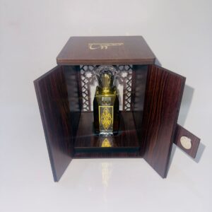 بوكس أماني صندوق خشبي فاخريحتوي من الداخل علي قارورة عطر فاخرة 50 مل 1